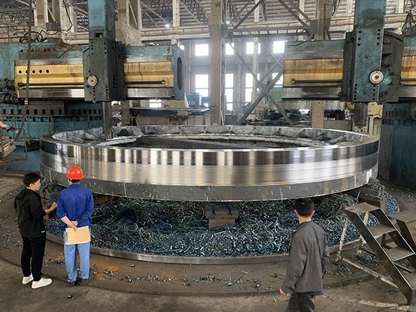 聊一聊，鑄鋼件加工廠家對(duì)鑄件加工需要注意的事