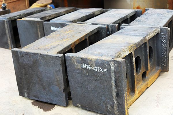 鑄鋼件加工廠家是怎么加速鑄件的冷卻時(shí)間呢？