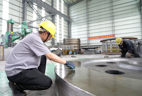 鑄鋼件加工廠家講解大型鑄鋼件在生產(chǎn)中經(jīng)過(guò)哪些檢測(cè)？