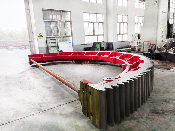 鑄鋼件廠家是怎么對(duì)大型鑄鋼件-大齒輪進(jìn)行清理防止銹蝕的產(chǎn)生？