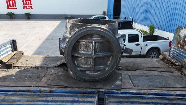 鑄鋼廠在涂料的制備與儲(chǔ)存時(shí)出現(xiàn)的缺陷與防止措施