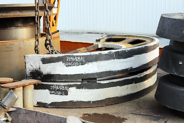 快來聽課吧，鑄鋼件廠家來講解鑄造什么及其生產(chǎn)特點