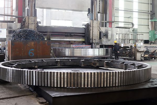 你問我答，鑄鋼件廠家跟你聊聊大齒輪